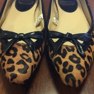 Merona pointy toe animal print ballet flats